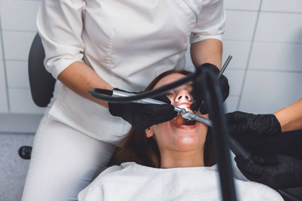 Best Emergency Tooth Extraction  in Penitas, TX
